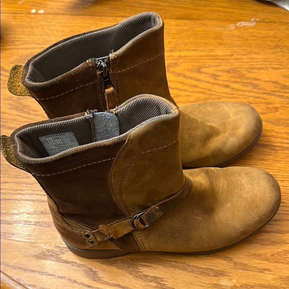Eddie Bauer boots - Picture 2 of 5